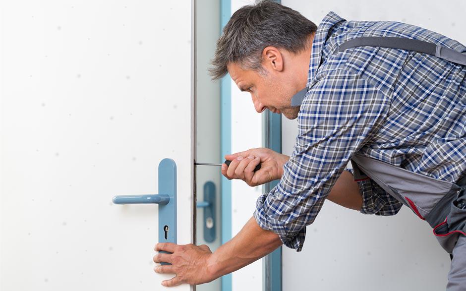artisan serrurier pas cher Lisses